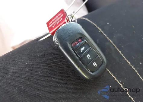 2025 Honda Hr-V Awd Lx z USA, uszkodzony, nr VIN 3CZRZ2H38SM744186